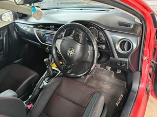 2013 Toyota Auris Hatchback