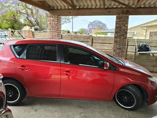 2013 Toyota Auris Hatchback