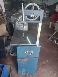 Bandsaw - Ad posted by Chandre Huber