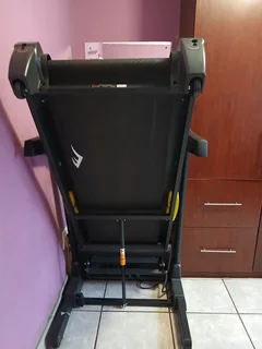 Everlast Pacer treadmill