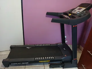 Everlast Pacer treadmill