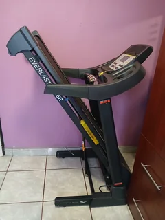 Everlast Pacer treadmill