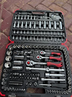 Gedore Red 172 piece socket set (R45603172)