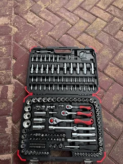Gedore Red 172 piece socket set (R45603172)