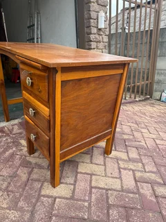 Wooden study Desk with Key for Drawers