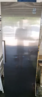 Silver Bosch Freezer - 220L - LIKE NEW