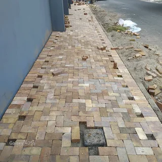 WHEATSTONE UTILITY FULL BRICK PAVING SUPPLY AND INSTALLATION NOW ONLY &#64; R255/M²