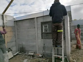 PRECAST VIBRACRETE WALLS SUPPLY AND FIT