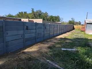 PRECAST VIBRACRETE WALLS SUPPLY AND FIT