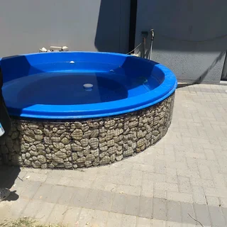 SPLASH POOLS INSTALLATION