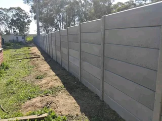 VIBRACRETE SLABS, POLES SUPPLY AND FIT