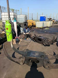  24/7 EMERGENCY MOBILE WELDING SERVICES 