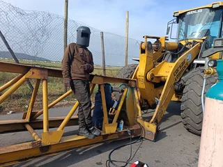  24/7 EMERGENCY MOBILE WELDING SERVICES 