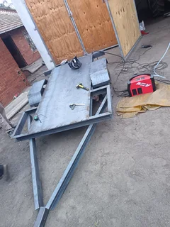  24/7 EMERGENCY MOBILE WELDING SERVICES 