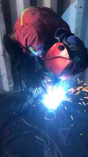  LOGS GRAPPLES FABRICATION – BUILT TO LAST 