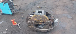  LOGS GRAPPLES FABRICATION – BUILT TO LAST 