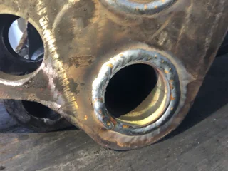  LOGS GRAPPLES FABRICATION – BUILT TO LAST 