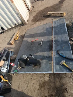  LOGS GRAPPLES FABRICATION – BUILT TO LAST 