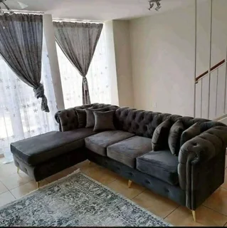 L couch R2999 pic2 in 2 pieces, pic4 R6800