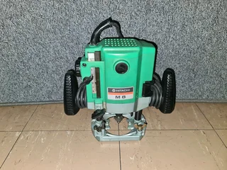 Hitachi M8