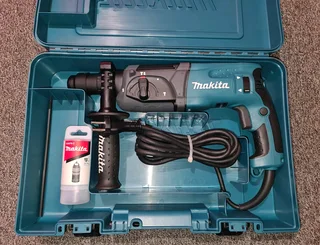 Makita HR2470T