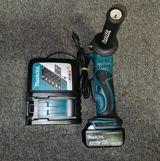 Makita DDA350ZK