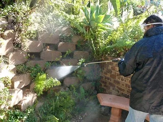 HIGH PRESSURE CLEANING