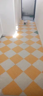 Vinyl floor installation