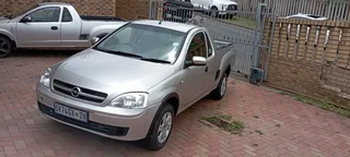 2007 Opel Corsa  gamma bakkie 1.7DTI.