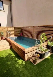 Free Standing Above Ground Pools