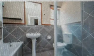 Garden Unit: Two Bed, one bathroom and 1 covered parking