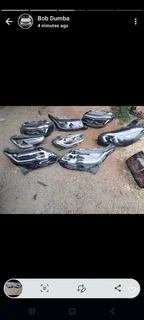 RANGE ROVER VELAR HEADLIGHTS