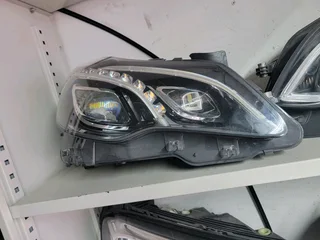 W207 Face-lift Headlights
