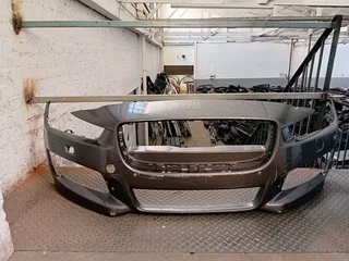 JAGUAR XE X760 BUMPER
