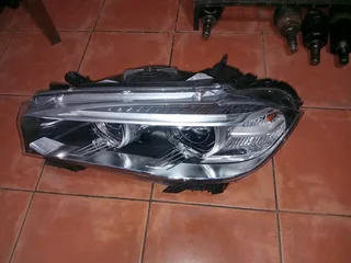 BMW F15 XENON HEADLIGHTS
