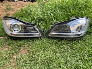 W204 Face-lift Headlights