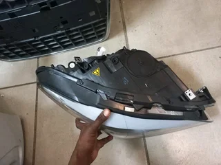 BMW F10 XENON HEADLIGHTS