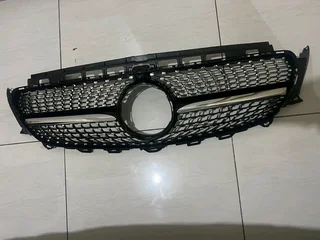 W213 E CLASS DIAMOND GRILL