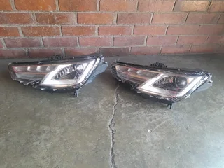 Audi A4 B8 Headlights