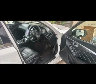 NISSAN INFINITY Q50 2.0T