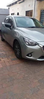 Mazda 2 skyactive 2017