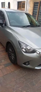 Mazda 2 skyactive 2017