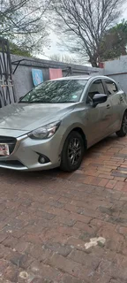 Mazda 2 skyactive 2017