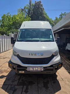 2021 Iveco 50 C 15 E3 V16 23 Seater Bus