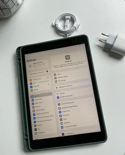 iPad 8th Gen Wifi Only &amp; Apple Pencil