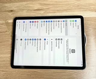 iPad Air 5th Gen 256GB WiFi Only M1