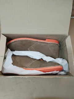 BATA Men&#39;s Safari Legacy Boot Orange Sole