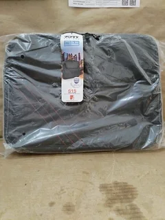 Port Designs Essential 14/15.6" Clamshell Case - Black