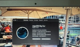 Apple Macbook air 13