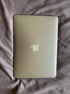 Apple Macbook air 13